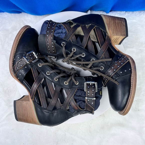 •NWT/NEW!! |•FREEBIRD BY STEVEN•| CHEYENNE Black & Brown Leather Booties Size 8 - Picture 5 of 16